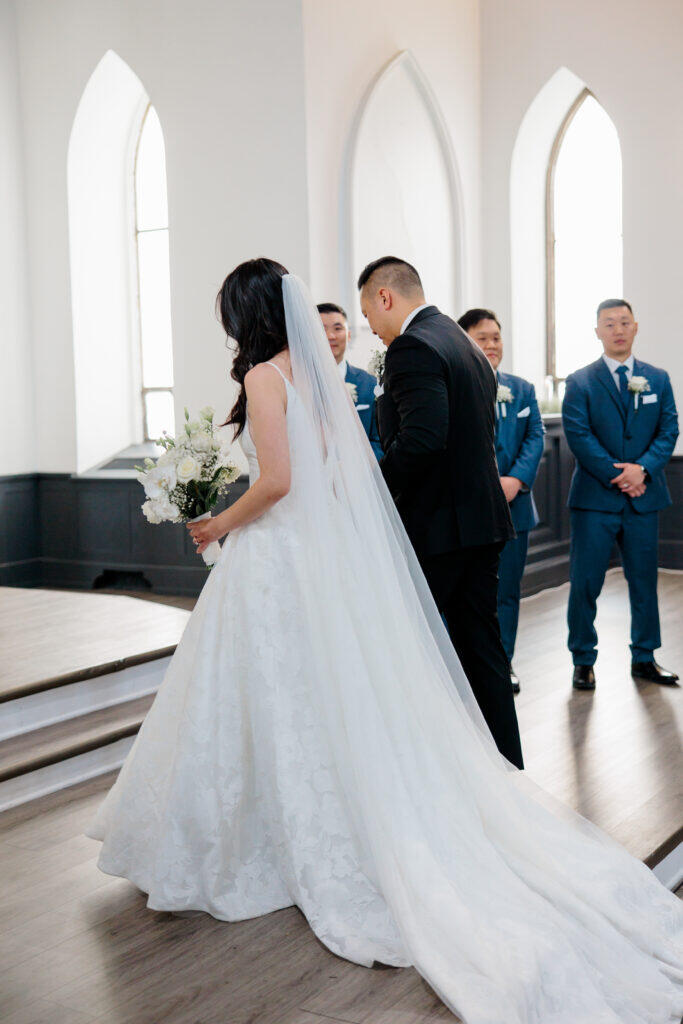 Wedding vows at historic venue in Pennsylvania